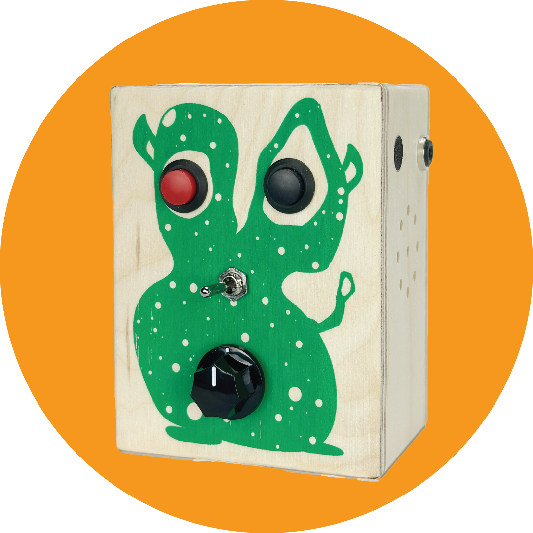 Alien design audio sound recorder